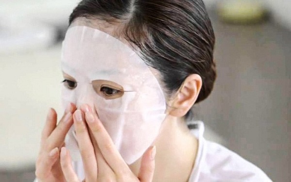 nguy-co-viem-da-tu-chiec-mat-na-giay-gia