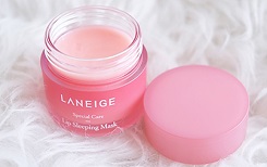 Bí quyết chọn mua mặt nạ ủ môi Laneige chính hãng bảo vệ làn môi căng mọng