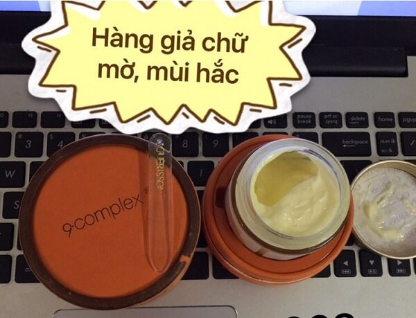 Phan-biet-hang-that-gia-qua-mui-va-mau-cua-kem