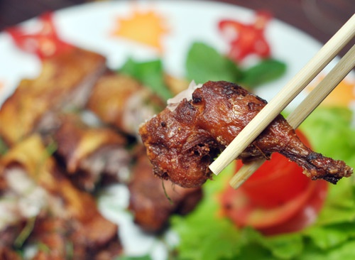 Đặc sản kinh dị miền Tây nhưng bán là  hốt bạc  