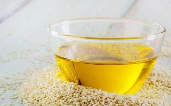 Màu sắc dầu ăn Màu sắc dầu ăn